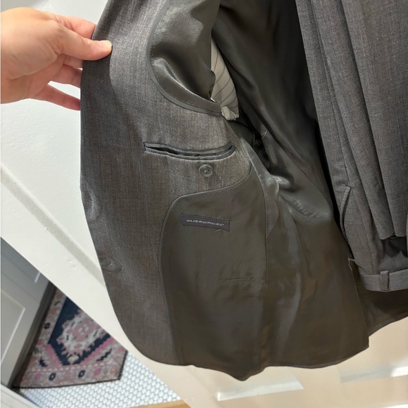 Men’s Warehouse suit jacket- basically brand new! - Picture 5 of 7